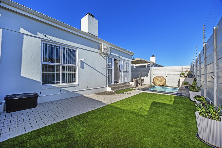 3 Bedroom Property for Sale in Jagtershof Western Cape